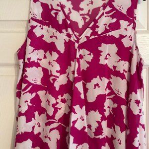 Sleeveless dressy top